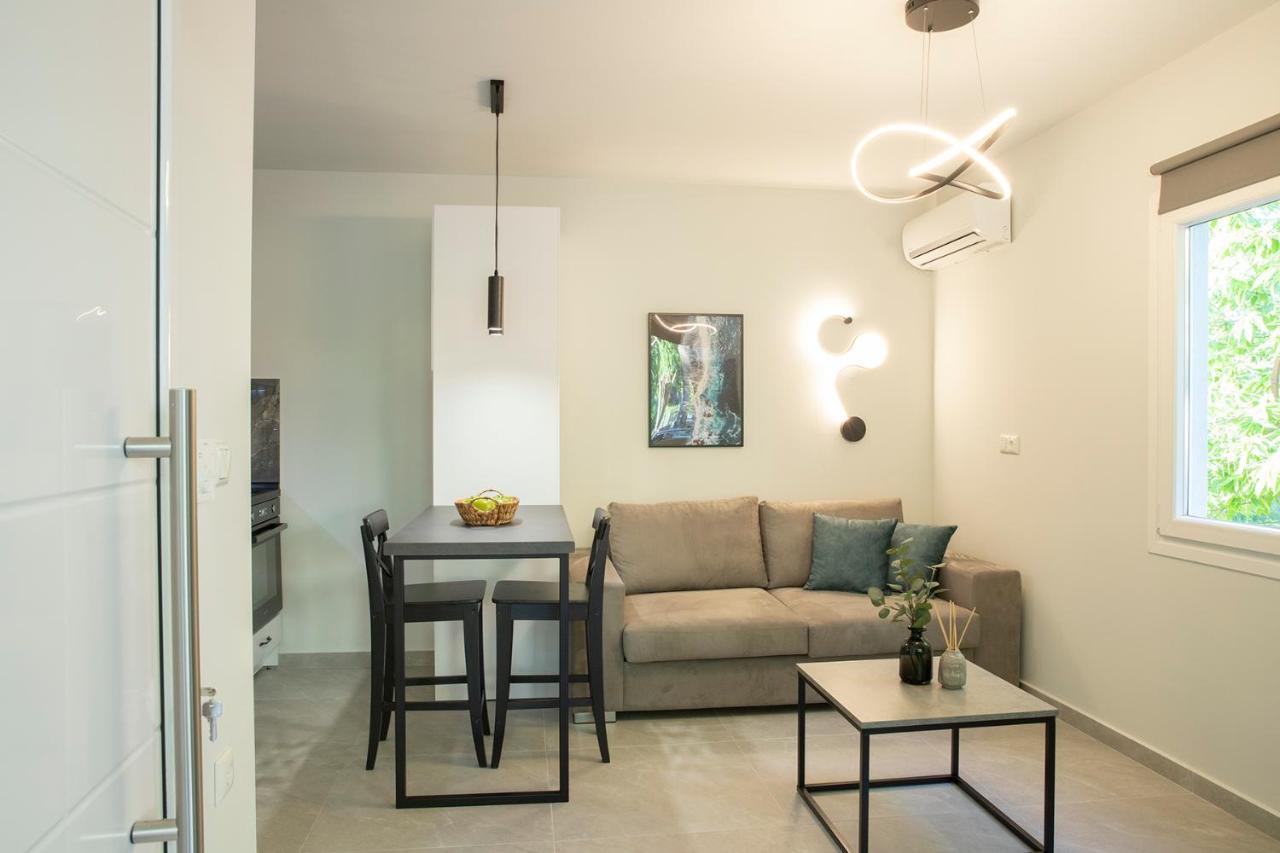 Elena Luxury Living Paralia Skotinas Exterior foto