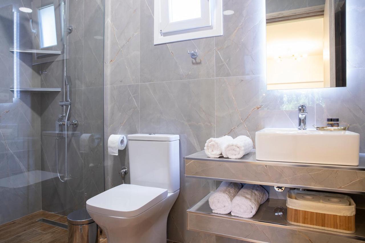 Elena Luxury Living Paralia Skotinas Exterior foto