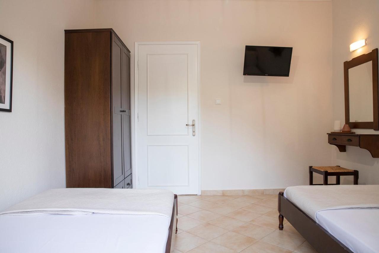 Elena Luxury Living Paralia Skotinas Exterior foto