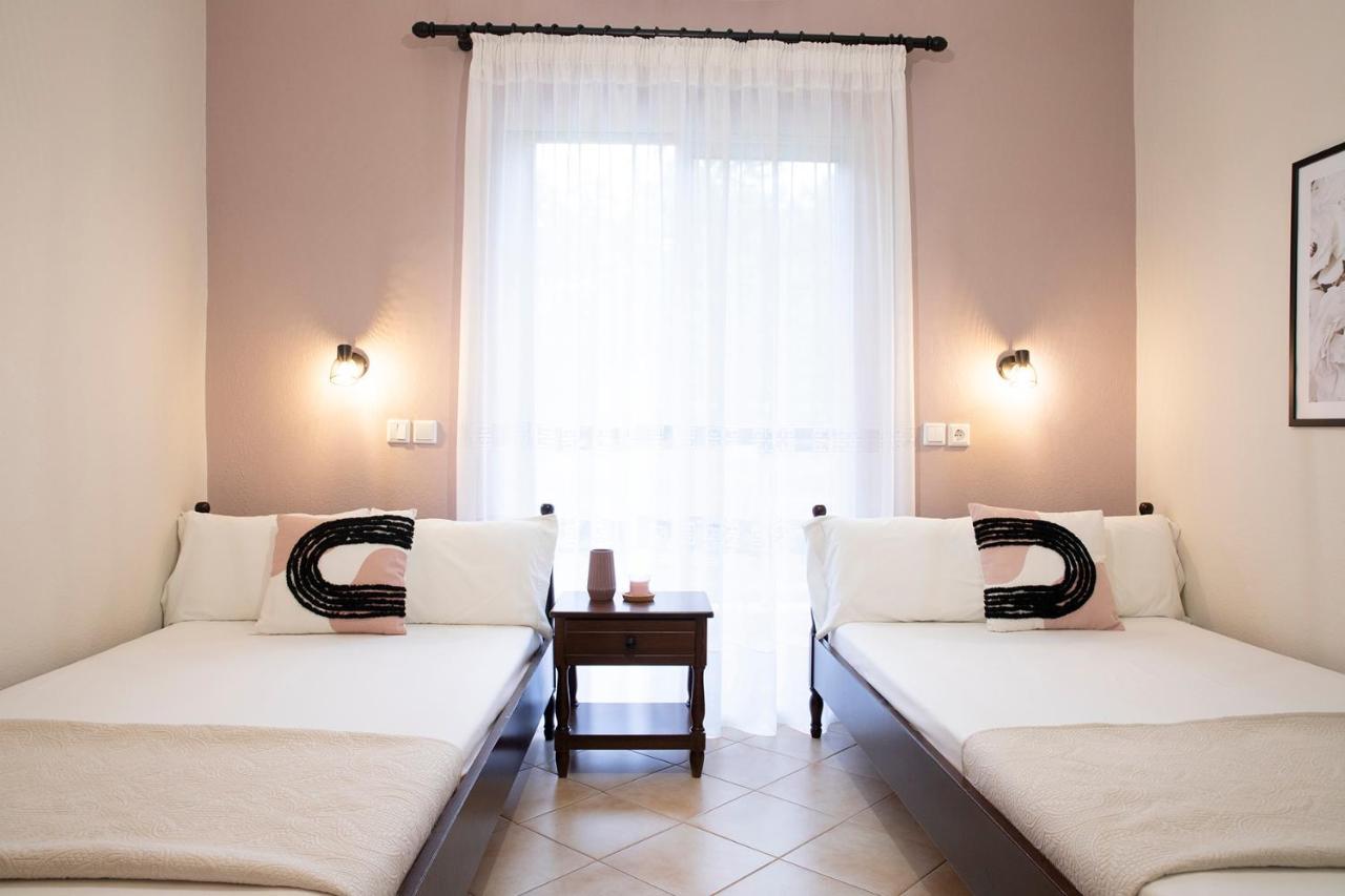 Elena Luxury Living Paralia Skotinas Exterior foto