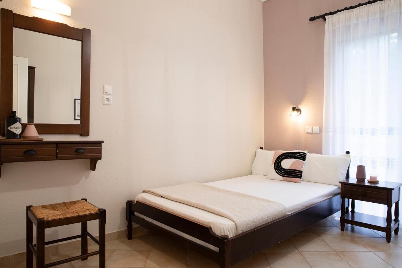 Elena Luxury Living Paralia Skotinas Exterior foto